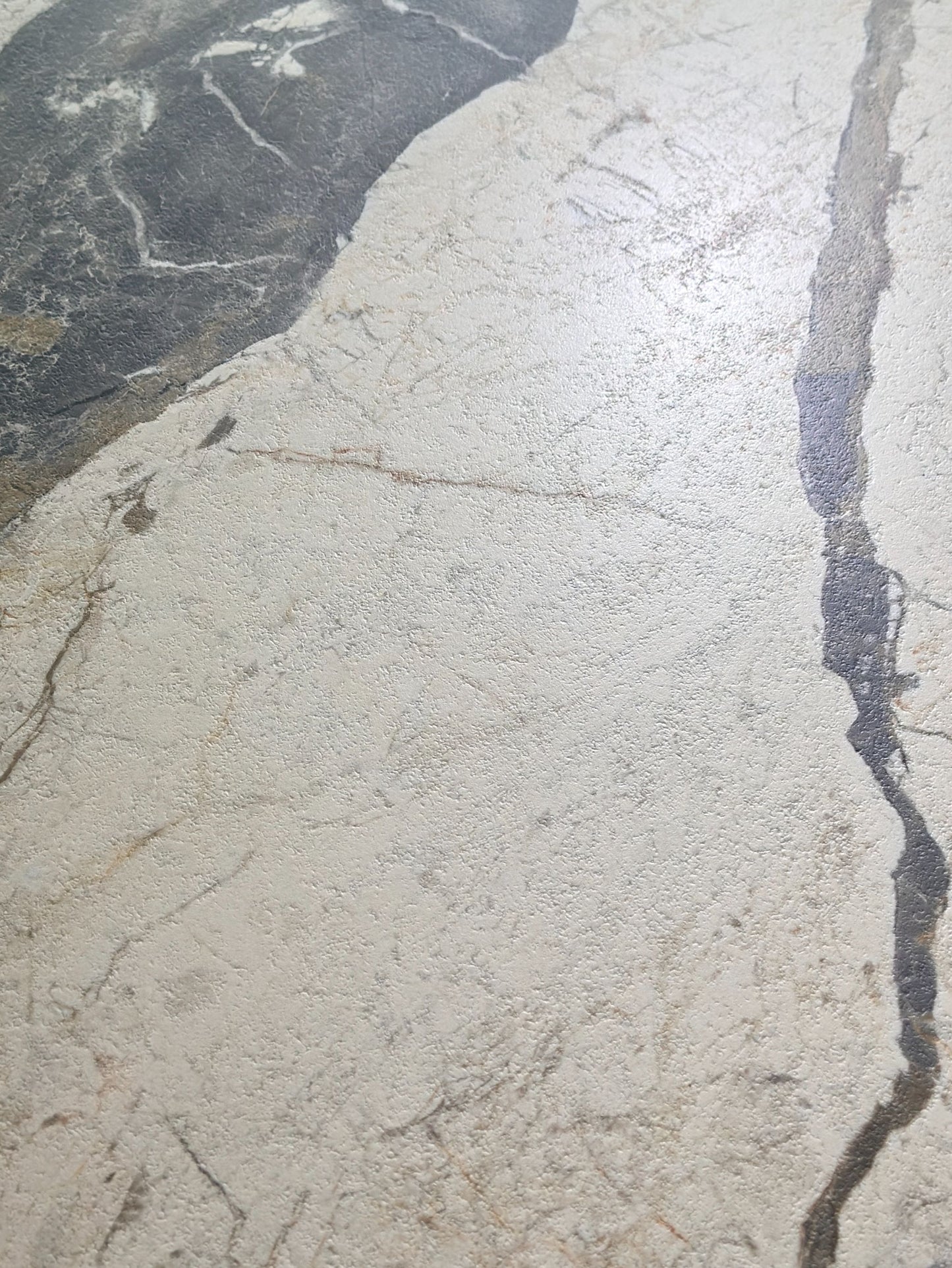 Breccia Phoenix