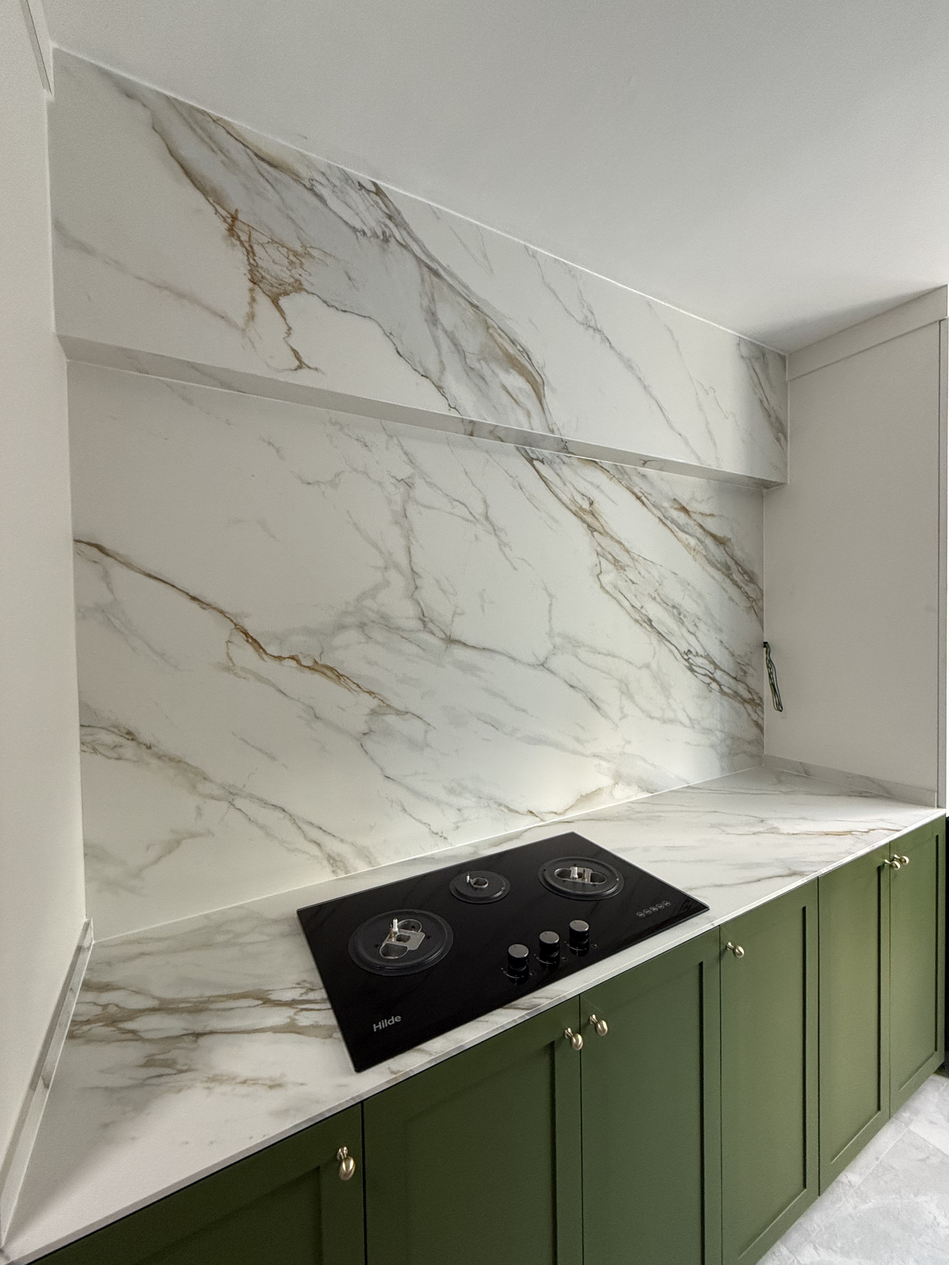Sintered stone kitchen top Singapore
